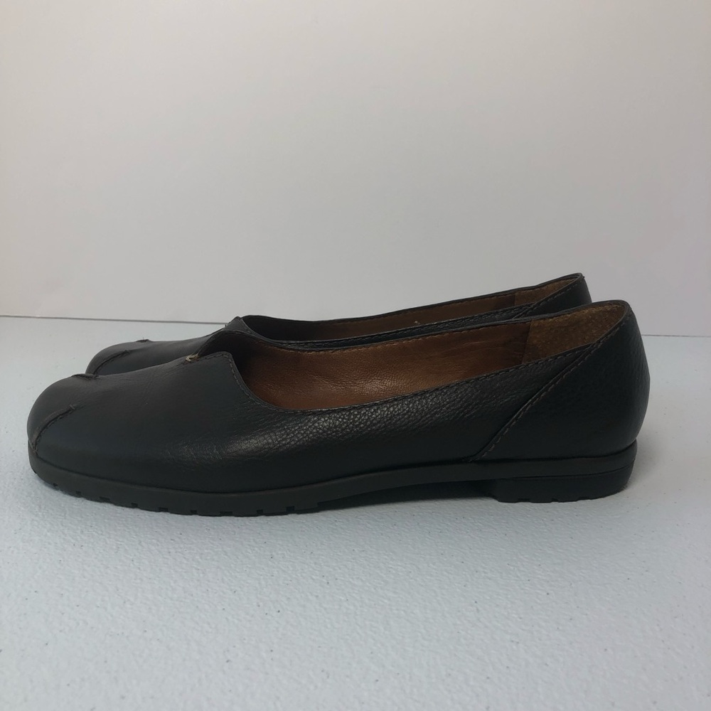 Antonio Melani Womens 8.5M Brown Leather Shoes Ballet Flats Lug Sole Slip On
